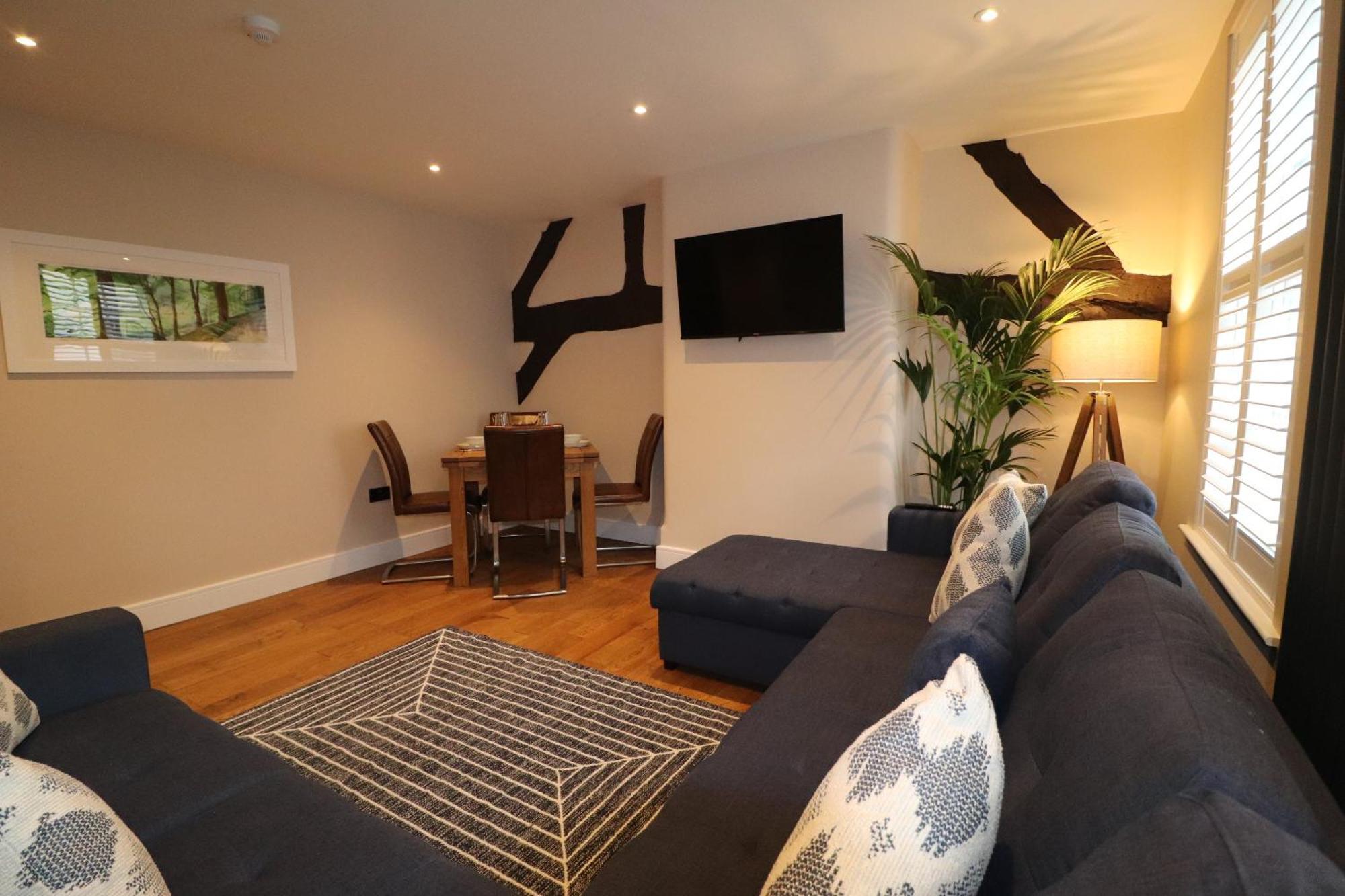 Ashbourne Luxury Suites Екстериор снимка