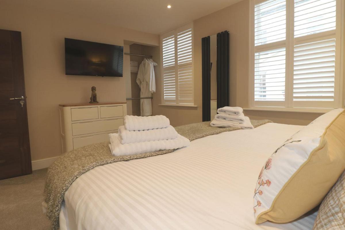 Ashbourne Luxury Suites Екстериор снимка