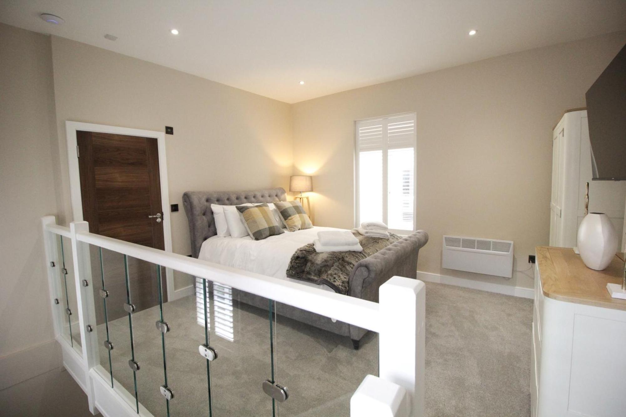 Ashbourne Luxury Suites Екстериор снимка